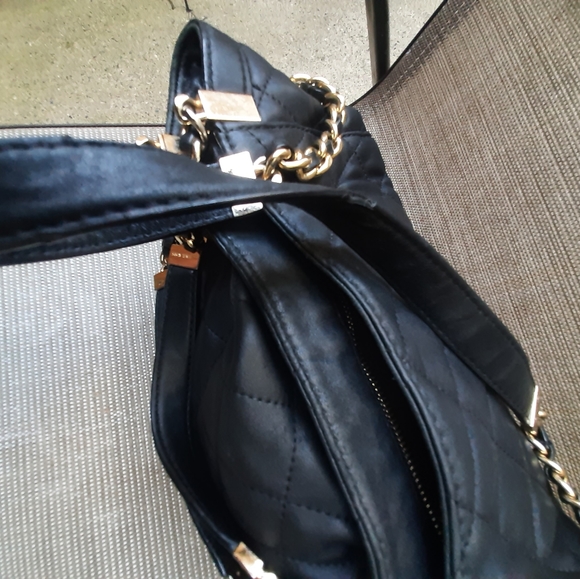 Michael kors shain sholdbags - Picture 16 of 16